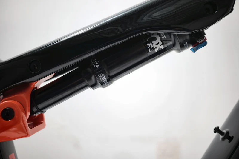 KTM MACINA LYCAN 771 2023 T.L