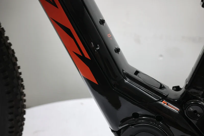 KTM MACINA KAPOHO 7973 2023 T.L