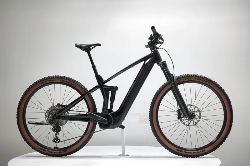 CUBE Stereo Hybrid 140 HPC Race 750 2024 T.M