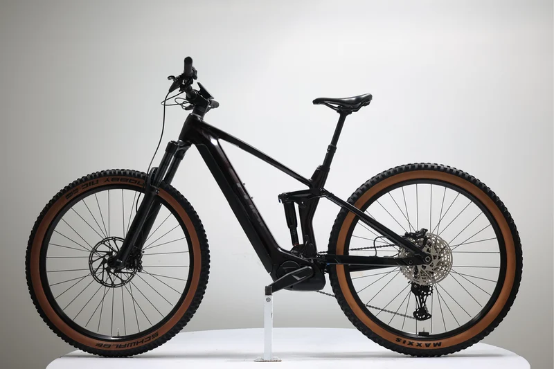 CUBE Stereo Hybrid 140 HPC Race 750 2024 T.M