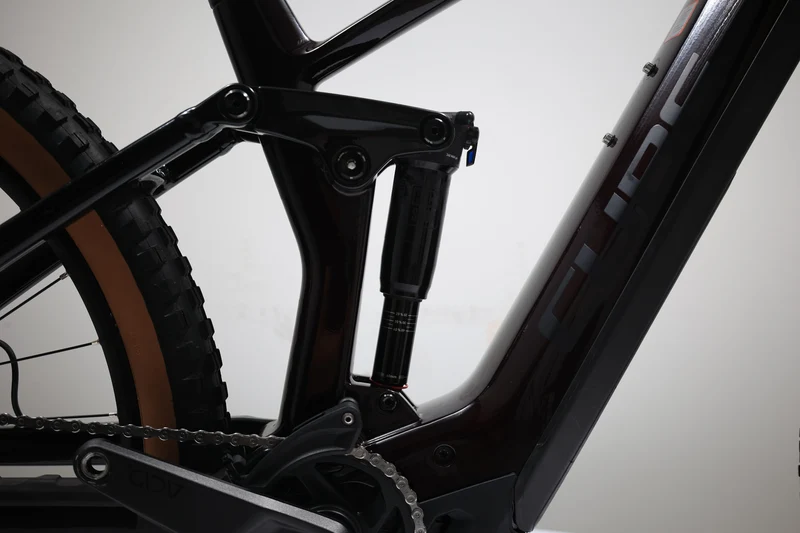 CUBE Stereo Hybrid 140 HPC Race 750 2024 T.M