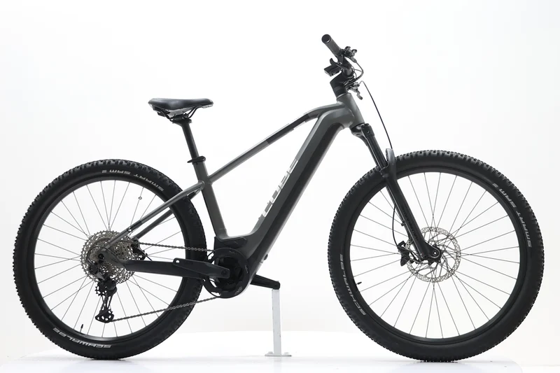 CUBE Reaction Hybrid Race 750 2024 T.L