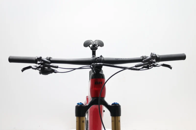 BH AtomX Lynx Pro 9.9 2022 T.XL
