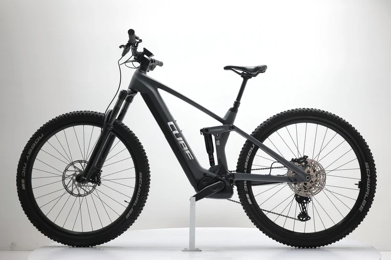 CUBE Stereo Hybrid 140 HPC Race 750 2024 T.M