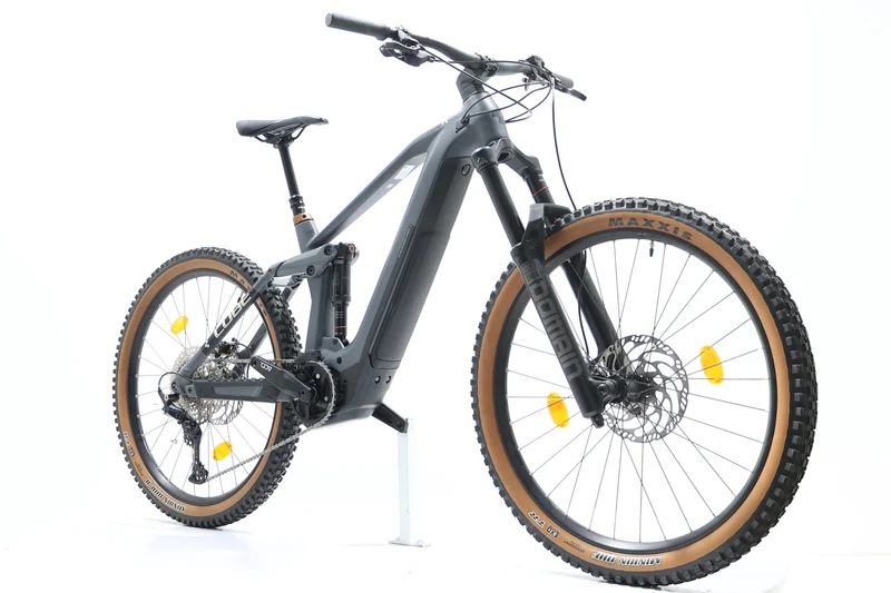 CUBE Stereo Hybrid 160 HPC Race 625 27.5 2022 T.M