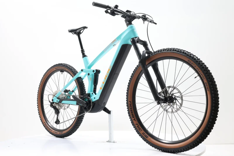 CUBE Stereo Hybrid 140 HPC RACE 750 2024 T.L