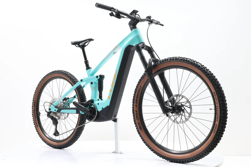 CUBE Stereo Hybrid 140 HPC Race 750 2024 T.S