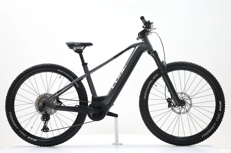 CUBE Reaction Hybrid Race 750 2023 T.L