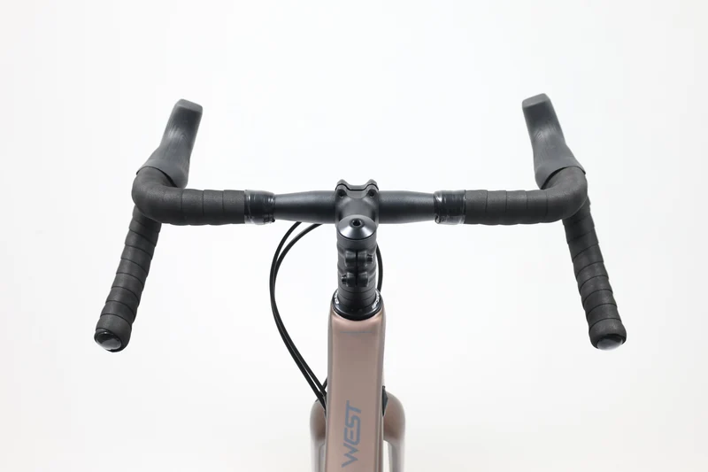 MEGAMO WEST 10 2025