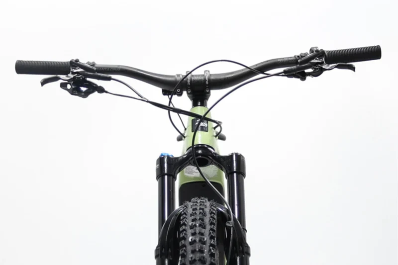 SANTA CRUZ Heckler 9 MX Carbon C 2023 T.M