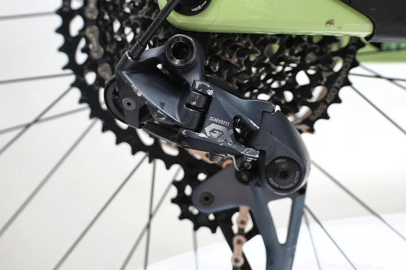 SANTA CRUZ Heckler 9 MX Carbon C 2023 T.M