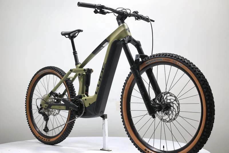 CUBE Stereo Hybrid 160 HPC Race 625 2023 T.S