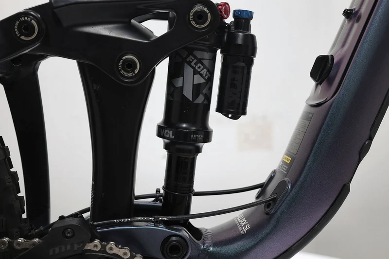 GIANT Reign 1 2024 T.M