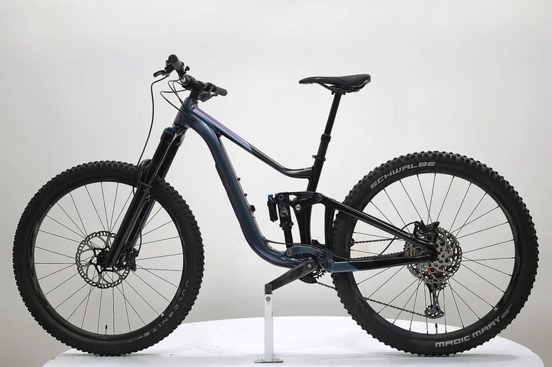 GIANT Reign 1 2024 T.S