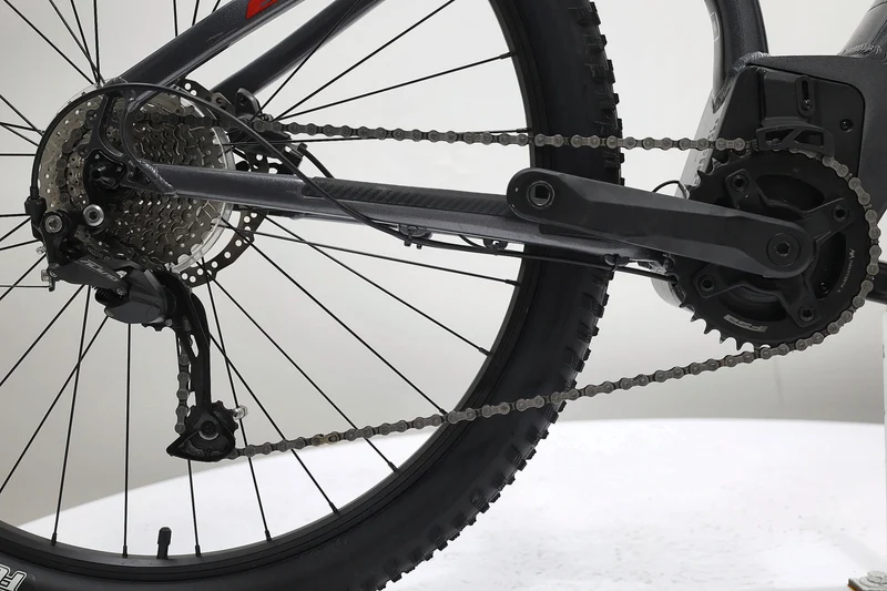 BH Atom 29 2022 T.M