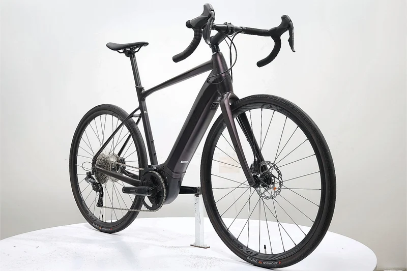 GIANT Revolt E+ 2022 T.L