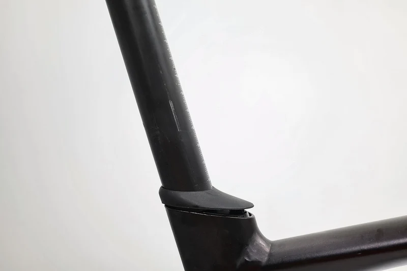 GIANT Revolt E+ 2022 T.L