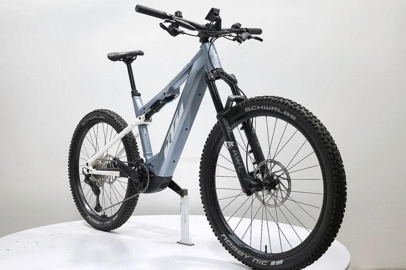 KTM MACINA LYCAN 771 GLORIOUS 2022 T.L