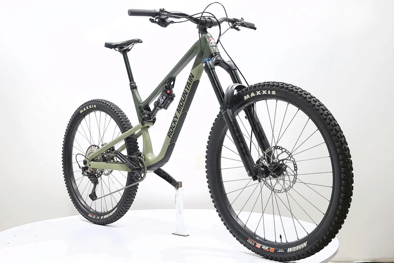ROCKY MOUNTAIN Altitude Carbon 50 2022 T.L