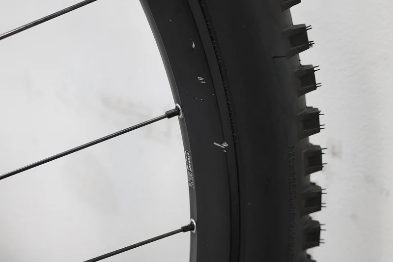 BH Xtep Lynx Pro 0.9 2023 T.L