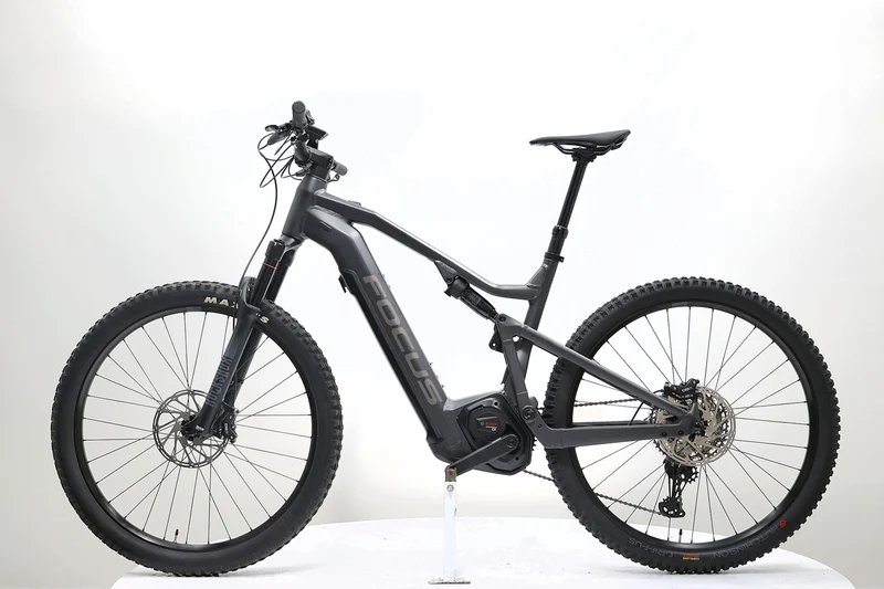 FOCUS Thron² 6.8 2023 T.XL