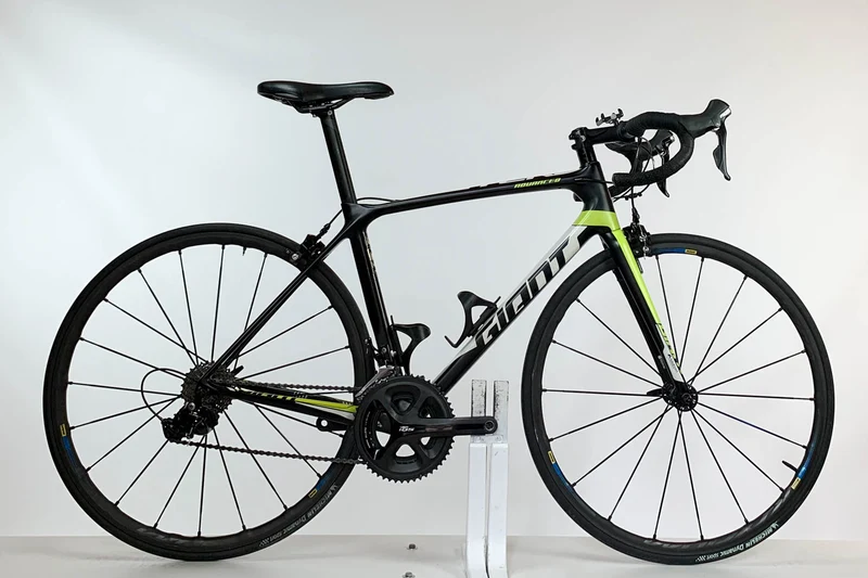 GIANT TCR Advanced Pro 2