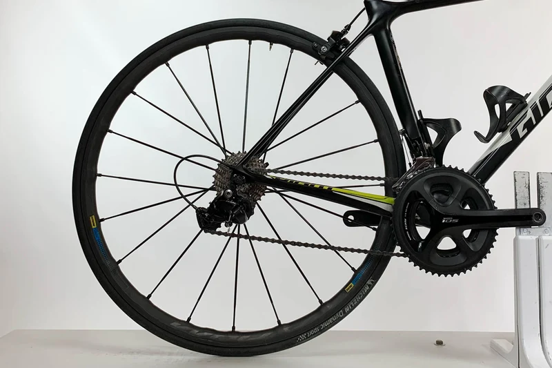 GIANT TCR Advanced Pro 2