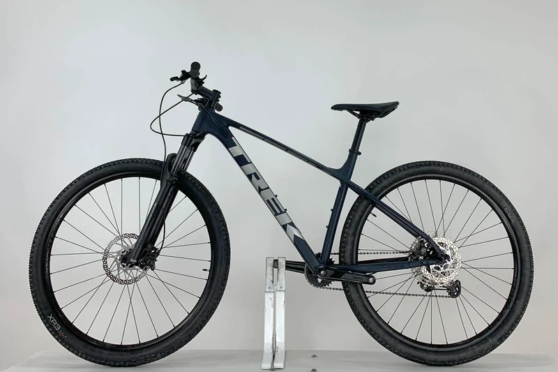 TREK X-Caliber 9 Matte Nautical Navy 29