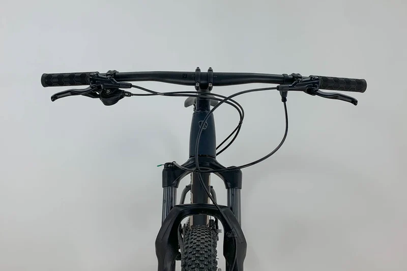 TREK X-Caliber 9 Matte Nautical Navy 29