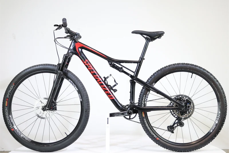 Specialized Epic Comp Carbon 2018 L 2157