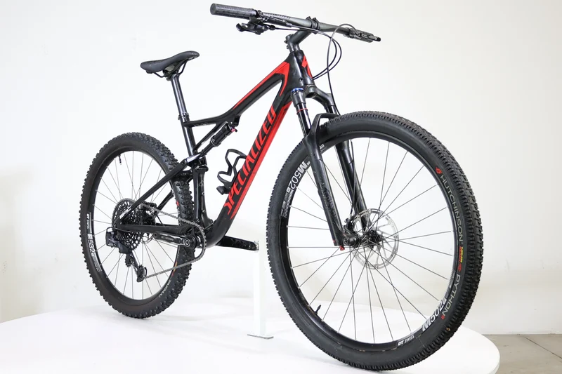 Specialized Epic Comp Carbon 2018 L 2157