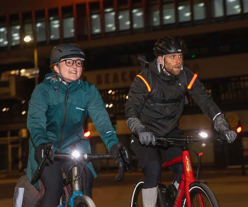 Veste vélo hommes avec éclairage intégré Nightvision Electron Altura