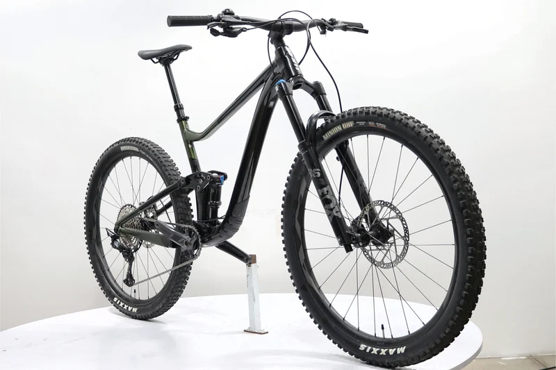 GIANT Trance X 29 1 2023 T.L