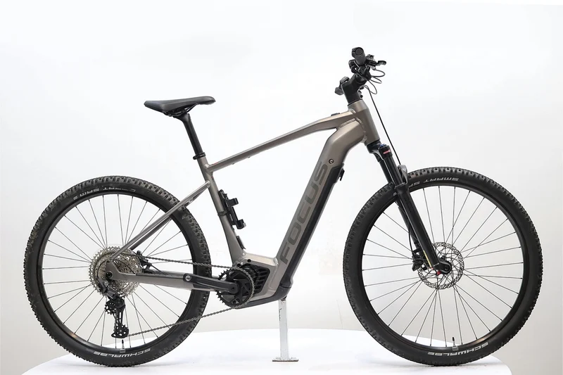 FOCUS Jarifa² 6.8 29 2023 T.XL
