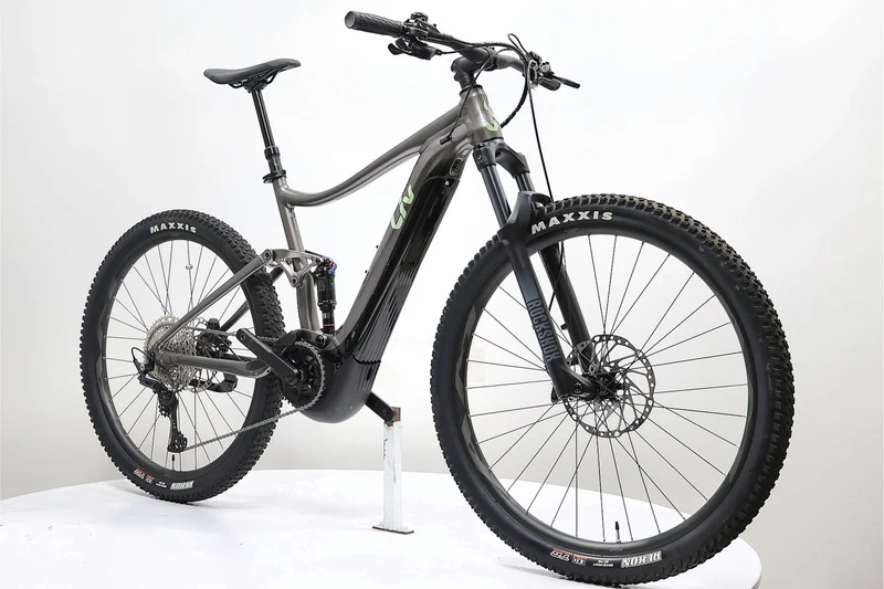 LIV Embolden E+ 1 2022 T.L