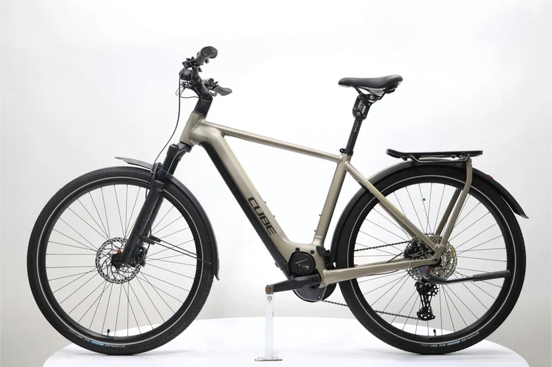 CUBE Kathmandu Hybrid Pro 750 2024 T.54