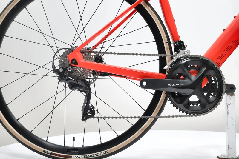 BMC Roadmachine AMP Three 2023