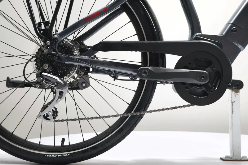 Bh Atom Street 2023 T.M