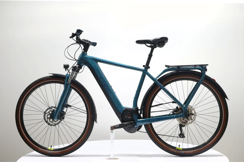 CUBE Kathmandu Hybrid One 625 2022 T.M 253649