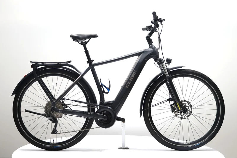 CUBE Kathmandu Hybrid One 625 2022 T.M 253666