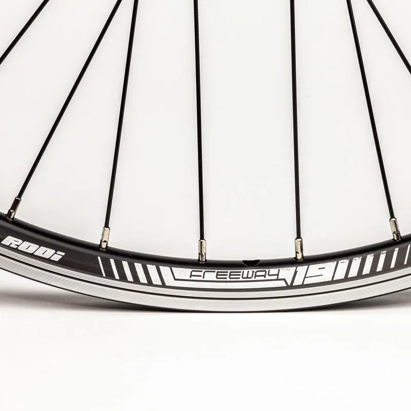 Roue arrière 26 pouces vélo VTT pour cassette Shimano FreeWay