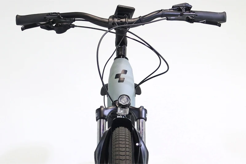 CUBE Kathmandu Hybrid One 625 2023 T.58 254290