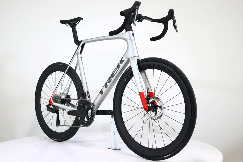 TREK Madone SL7 8E gén. 2025 T.XL 253628