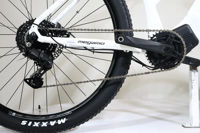 MEGAMO Ridon Low 630 2023