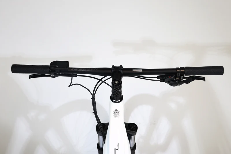 MEGAMO Ridon Low 630 2023