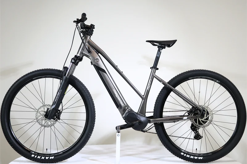 MEGAMO Ridon Low 630 2023 T.M
