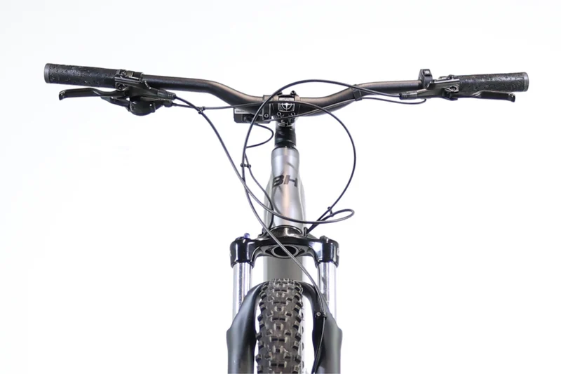 BH Atom 29 2024 gris foncé LOT