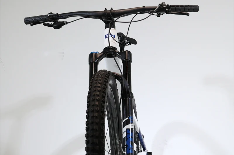 BH iLynx Trail Carbon 8.6 2023 T.M 248845