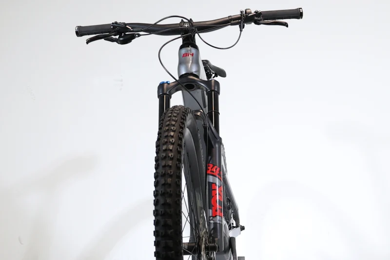 BH Atom X Lynx Pro 8.4 2023 T.L 248844
