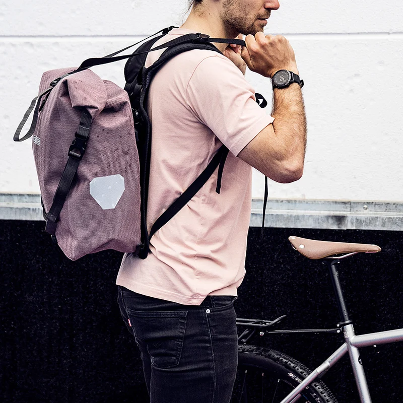 Système de bretelles de sac à dos pour sacoches vélo Ortlieb